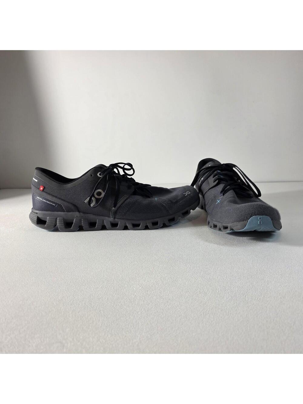 On cloud x3 mens athletic running shoe Gray Sz 12.5 /47.5 gym training comfort